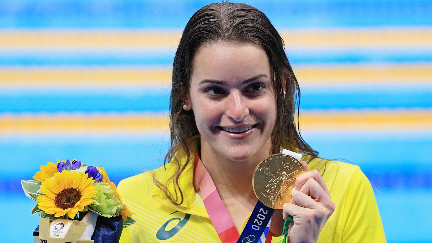 Aussie star Kaylee McKeown's 'beautiful' moment with late dad after winning 100m backstroke final in Tokyo
