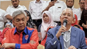 Najib Razak, Right, Speaks During A Press Conference In Kuala Lumpur, Malaysia, Saturday, May 12, 2018. Najib Says He's Resigning As Head Of His Malay Party To Take Responsibility For The Electoral Defeat That Ended His Coalition's 60-Year Grip On Power. (AP Photo/Sadiq Asyraf) 