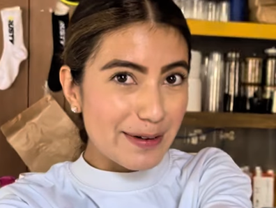 Bad Bunny spotted in Sydney, this waitress served the singer and his team