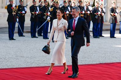 PARIS, FRANCE - MARCH 31: King Frederik X (R) and Queen Mary of Denmark (L) are seen at the Elysee presidential palace on March 31, 2025 in Paris, France. The theme of the visit is "Denmark - France: Partnering for a Resilient Europe for the Future" in four areas: renewable energy, healthcare, defense and culture. (Photo by Pierre Suu/Getty Images)