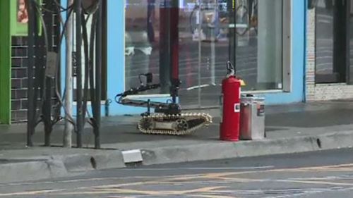 The bomb robot was deployed. (9NEWS)