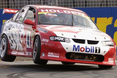 2002 - Mark Skaife, Holden Racing Team