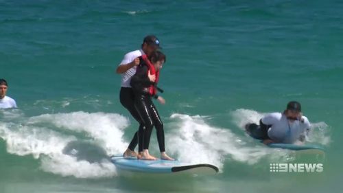 Surf's up! Students in the Ocean Heroes program. (9NEWS)