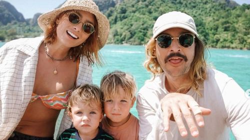 Riley Whitelum and Elayna Carausu and children Darwin and Lenny operate Youtube channel Sailing la Vagabonde.