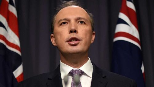 Peter Dutton accuses refugee advocates of 'causing serious harm'