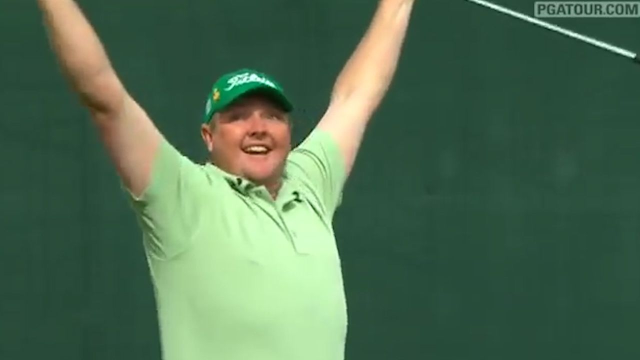 Jarrod Lyle makes hole in one