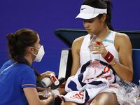 Danka Kovinic vs Emma Raducanu: Australian Open 2022 | Tennis Highlights