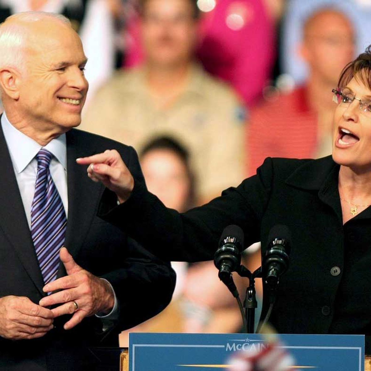 Sarah Palin, top campaign aides not invited to John McCain funeral services