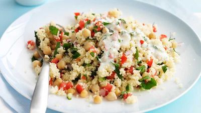 Couscous tabbouleh with chickpeas