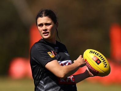 Nell Morris-Dalton of the Magpies warms up prior to the round four AFLW match between St Kilda Saints and Collingwood Magpies at RSEA Park, on September 24, 2023.