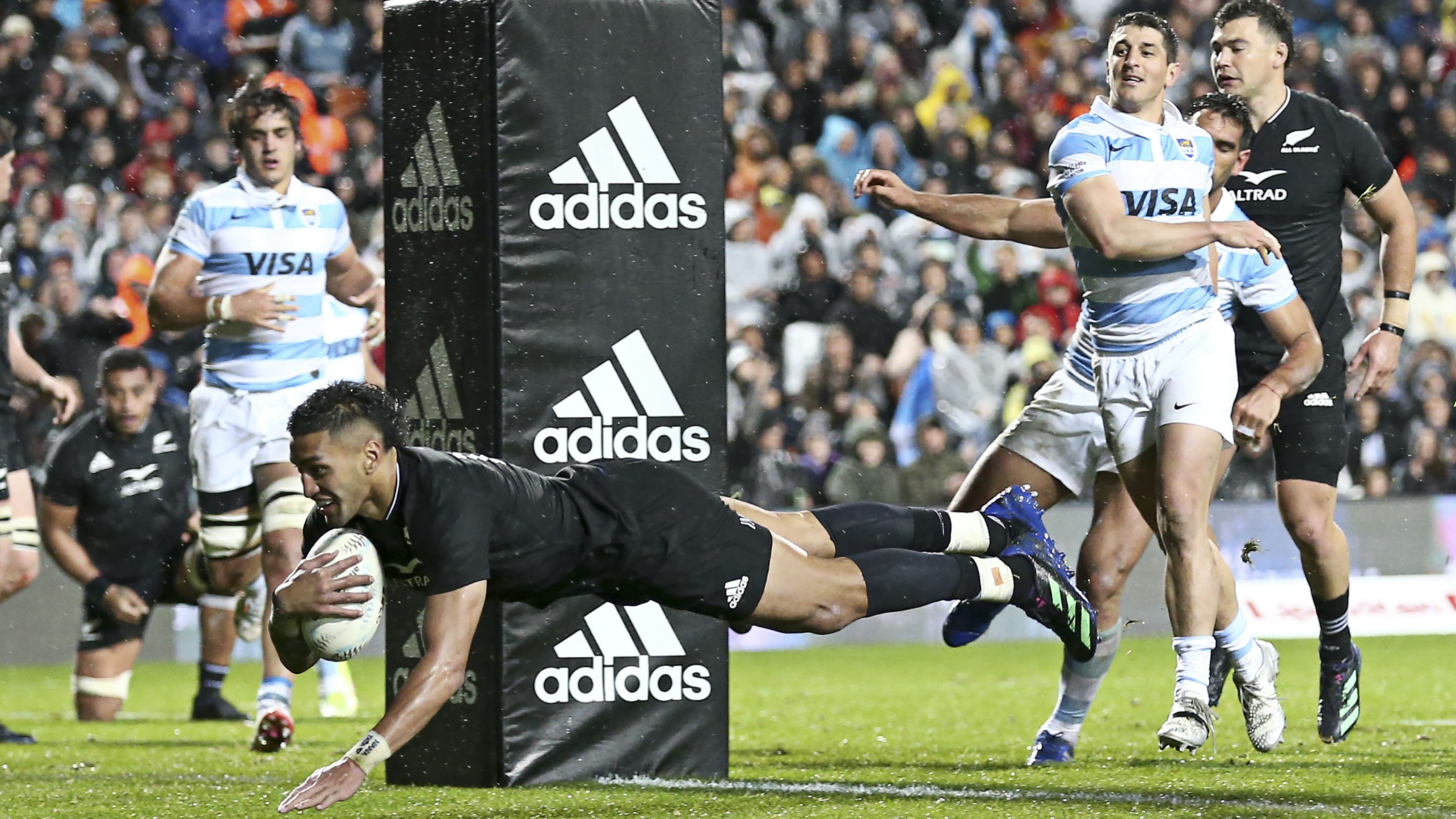 Old-school All Blacks repay the faith with 53-3 pummelling over Pumas