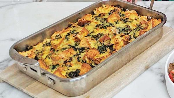 Spinach and bread cheese bake recipe