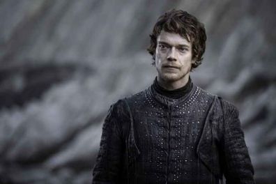 Game of Thrones, Alfie Allen, on set