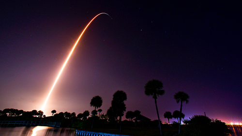 SpaceX Falcon rocket launched 3:52 am EDT, Wednesday, April 27, from pad 39A at Kennedy Space Center to the ISS. 