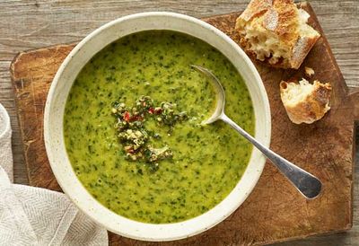 <a href="/recipes/ispinach/9096412/spinach-and-zucchini-soup-with-a-mint-pinenut-pesto " target="_top">Spinach and zucchini soup with a mint pinenut pesto<br>
</a>