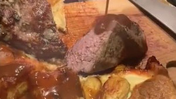 Oli Paterson&#x27;s roast dinner hack sparks debate