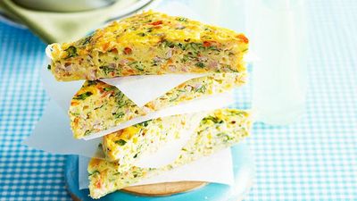 <a href="http://kitchen.nine.com.au/2016/05/16/12/49/bacon-and-vegetable-slice" target="_top">Bacon and vegetable slice</a>