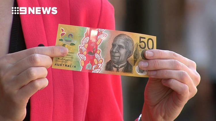 Australia'S Brand New $100 Banknote Enters Circulation