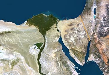 How long is the Suez Canal?