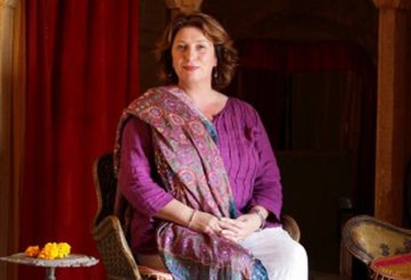 Caroline Quentin: A Passage Through India