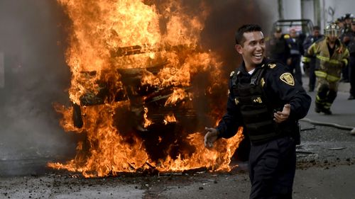 Eight killed in rare Mexico City gun battle