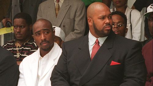 Le rappeur Tupac Shakur et le président de Death Row Records, Suge Knight.