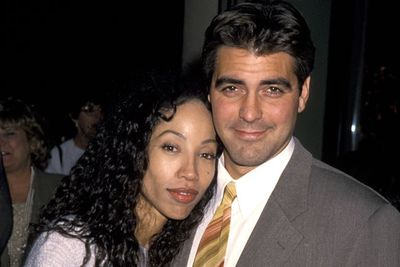 Kim and George reportedly dated on and off for three years in the '90s, after meeting on the set of a martini commercial.<br/><br/>"Don't mention marriage or commitment or babies to George," Kimberly told <i>Sunday Mirror</i> last year. Yikes! Looks like that was a messy split.<br/><br/>(Image: Getty)