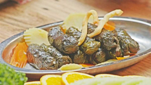 Shahrouk's vegetarian vine leaves