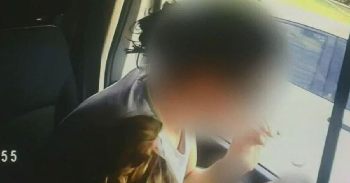 Mother caught on camera smoking from drug pipe in car with ...