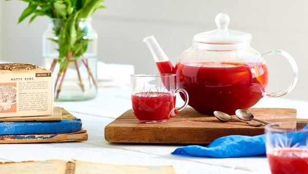Mulled berry and peach tea_recipe