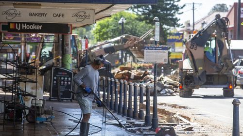 Clean up efforts underway in Lismore.