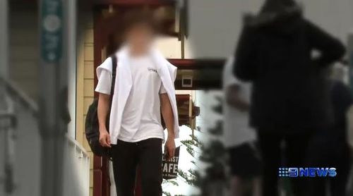 A commuter at Gordon station in Sydney's north shore is seen dodging the Opal card reader. (9NEWS)