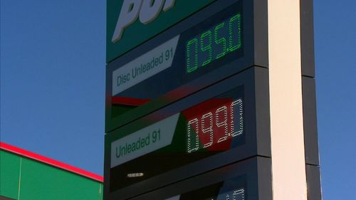 The cheap fuel deal was the result of a radio promotion from Hit 92.9 that started at Puma Energy petrol stations in Dayton and Baldivas for just 24 hours. 