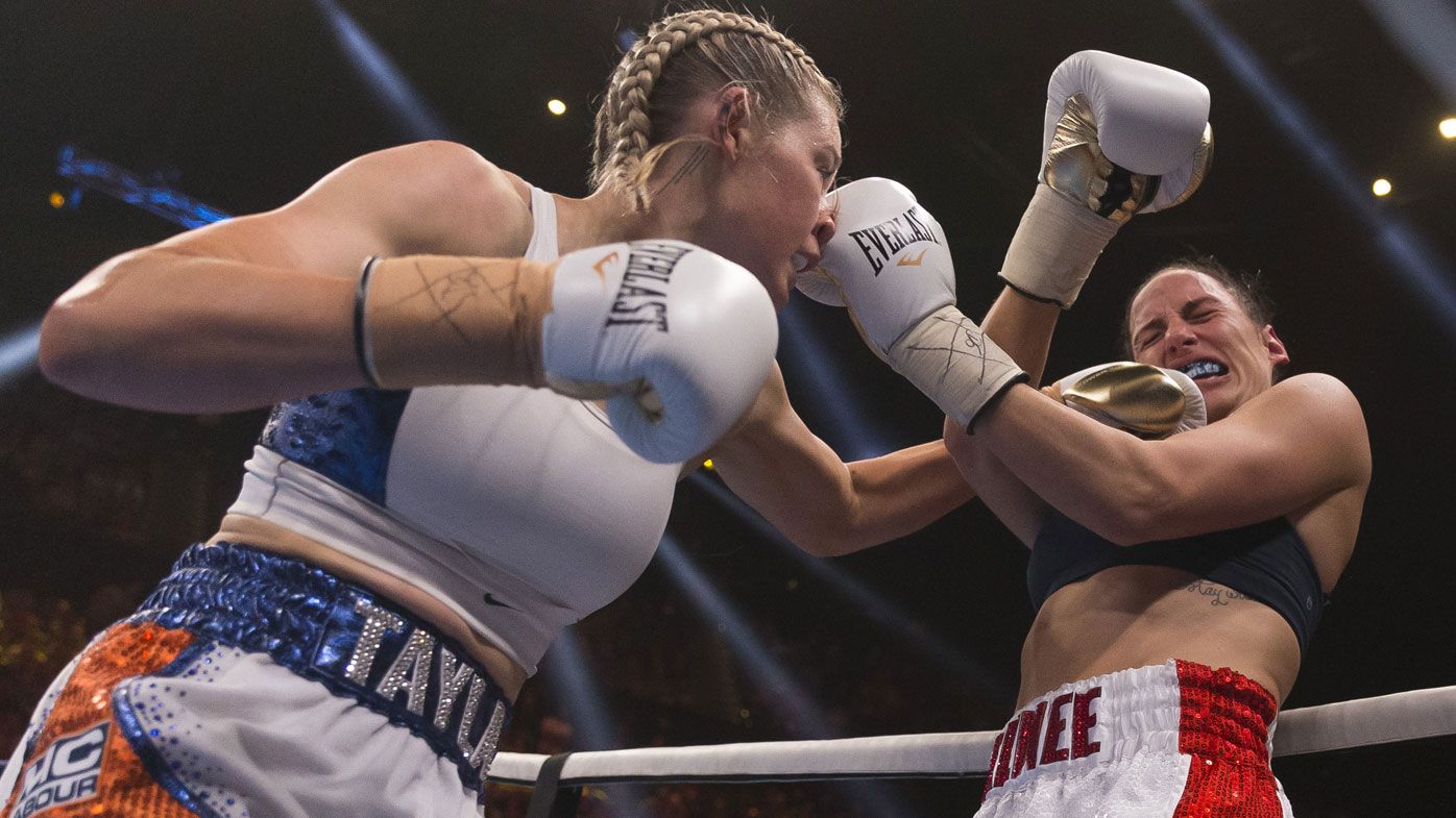 Tayla Harris TKO video | boxing fight vs Renee Gartner