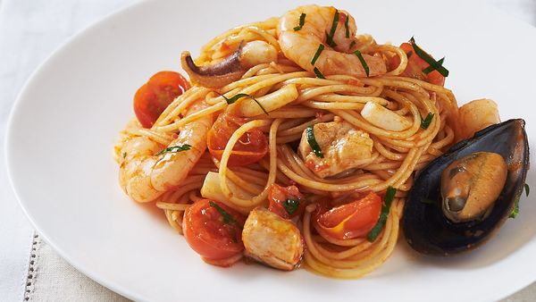 Spaghettini with mixed seafood and basilico sauce recipe