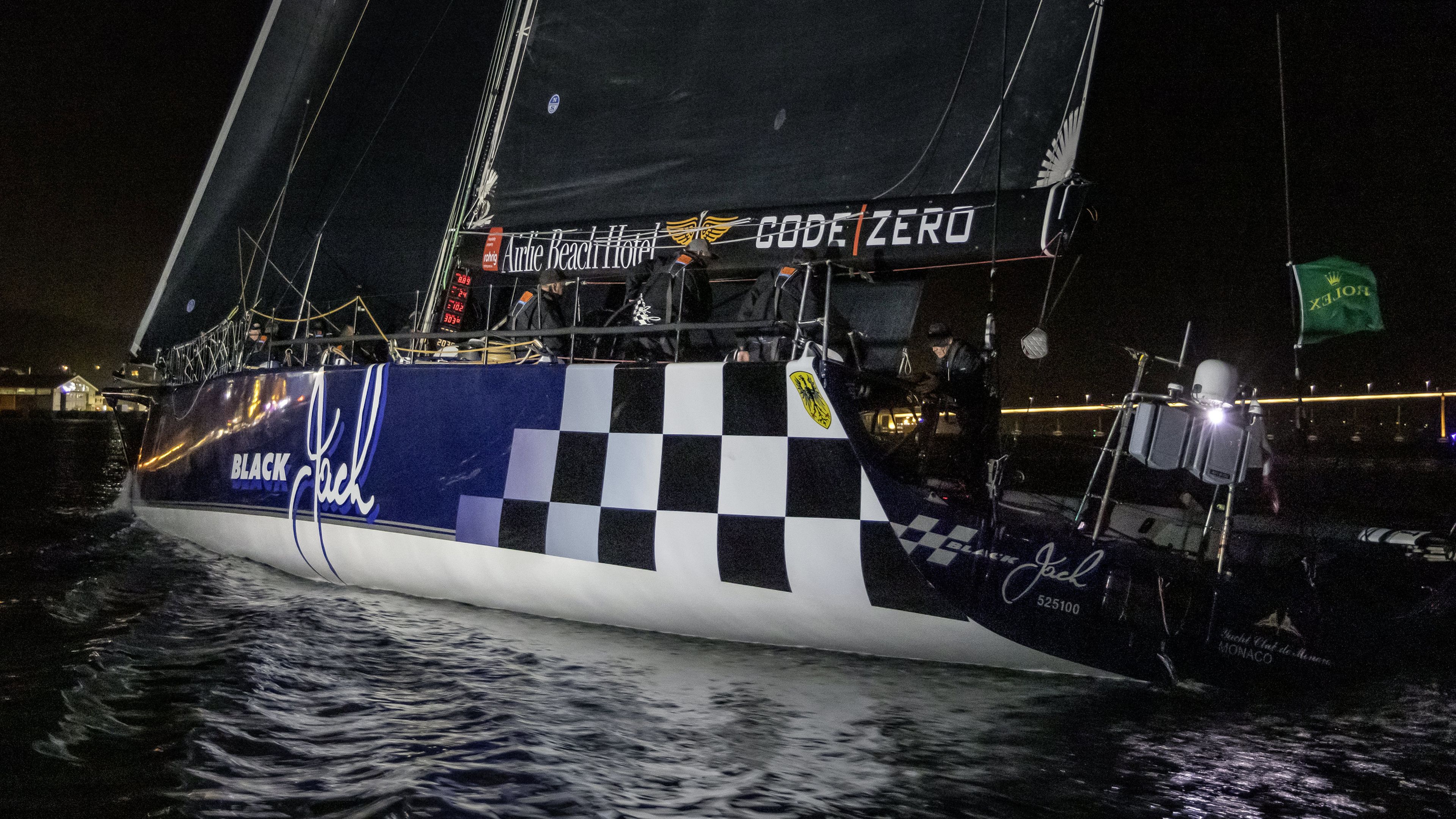 International yachts and sailors back for 2022 Sydney-Hobart race
