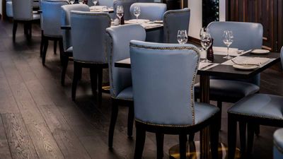 <strong>Bistro Guillaume Sydney dining room setting </strong>
