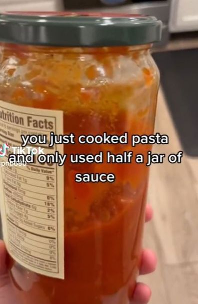 Pasta sauce hack