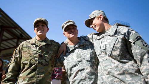 US military to open all combat roles to women
