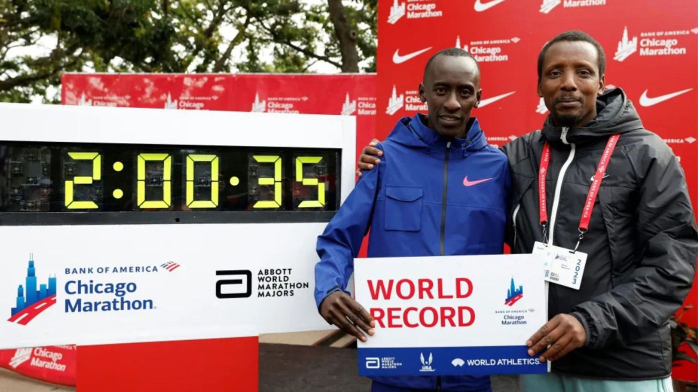 Kelvin Kiptum and coach Gervais Hakizimana pictured in Chicago.