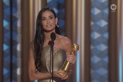 Pidato penerimaan Golden Globes 2025 yang emosional dari Demi Moore.