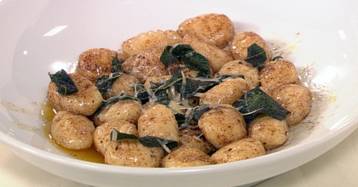 Gnocchi stuffed with smoked mozzarella - 9Kitchen