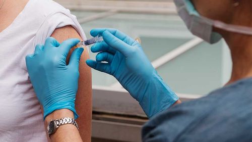 برنامه واکسن رایگان آنفولانزا در بیشتر ماه ها هفته آینده به پایان می رسد.