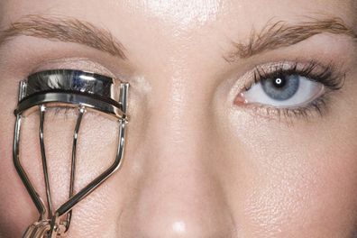 eyelash curler