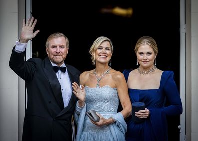 THE HAGUE, NETHERLANDS - SEPTEMBER 18: King Willem-Alexander of The Netherlands, Queen Maxima of The Netherlands and Princess Amalia of The Netherlands attend a dinner for the Council of State at Palace Noordeinde on September 18, 2024 in The Hague, Netherlands.  (Photo by Patrick van Katwijk/Getty Images)