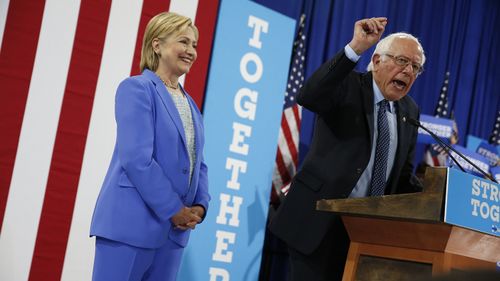 Sanders endorses Clinton for White House