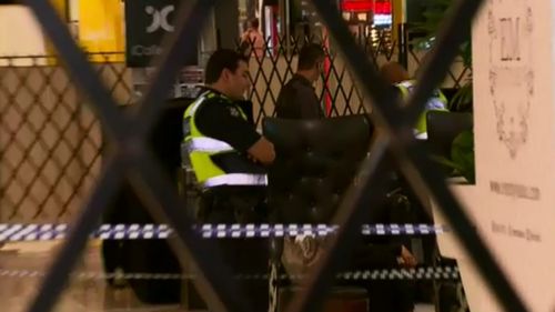 Police at outside The Beauty &amp; Brow Parlour this morning. (9NEWS)