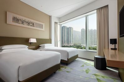 Sheraton Hong Kong Tung Chung Hotel lantau island