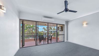 Water views for less in Cannonvale Domain apartment Whitsundays.