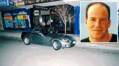 Willie Thompson (inset) was shot dead in his car in Malvern East, Melbourne. (Victoria Police)